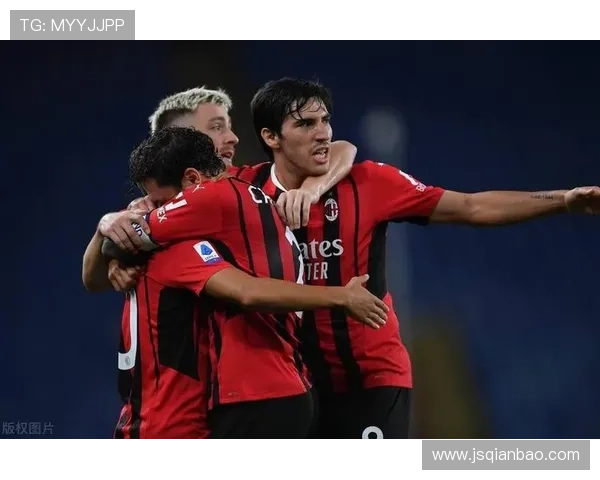 马尔蒂诺执教理念引领球队新篇章，创新战术与团队精神助力赛季首胜