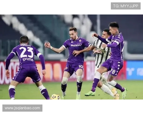 意甲争冠格局：米兰双雄领跑积分榜